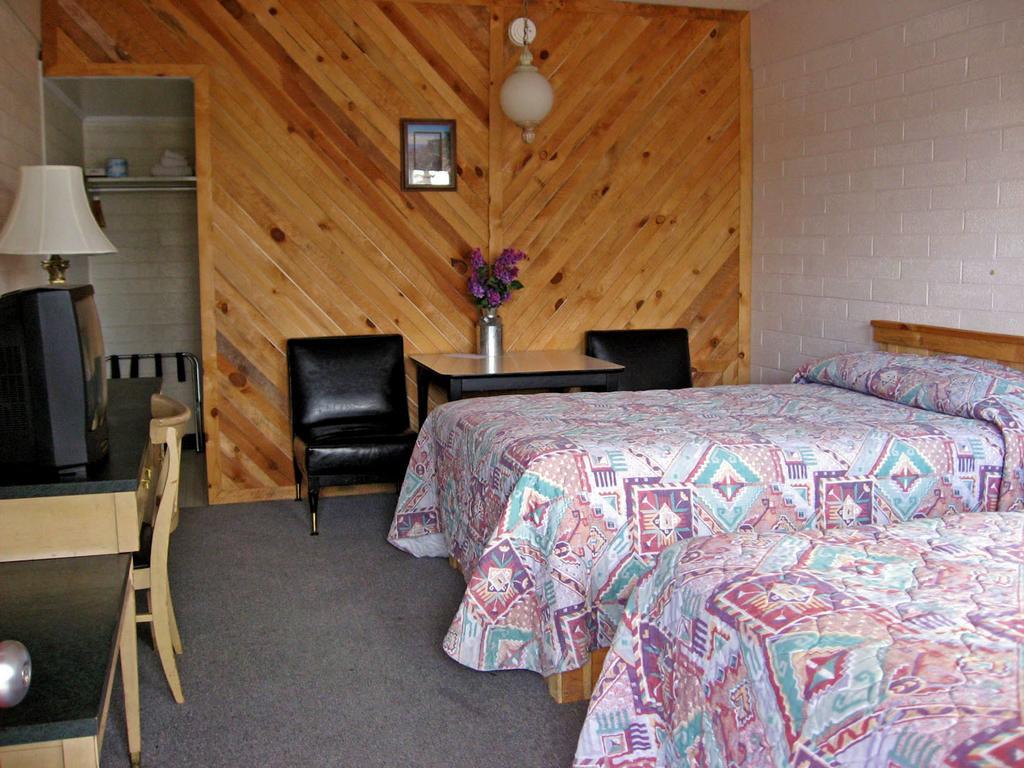 Grand Canyon Caverns Inn Peach Springs Ruang foto