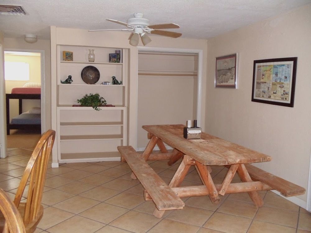 Grand Canyon Caverns Inn Peach Springs Bagian luar foto